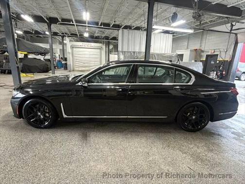 2020 BMW 750 i xDrive