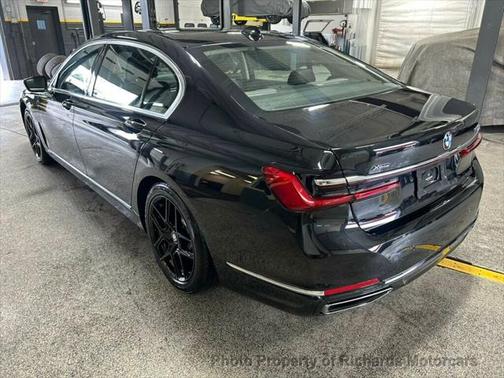 2020 BMW 750 i xDrive