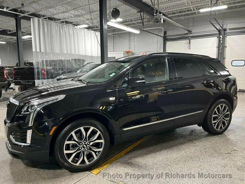 2021 Cadillac XT5 Sport