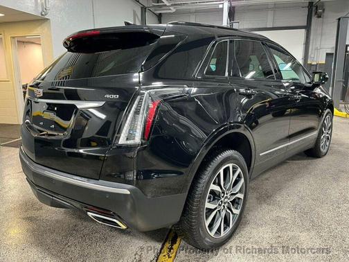 2021 Cadillac XT5 Sport