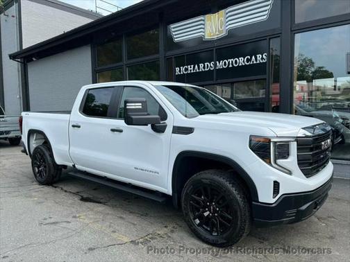 2022 GMC Sierra 1500 Pro