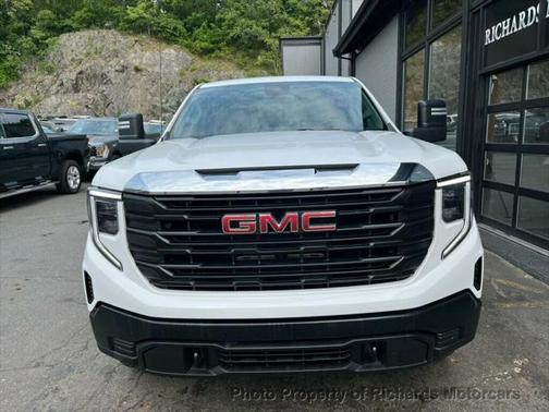 2022 GMC Sierra 1500 Pro