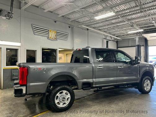 2025 Ford F-250 XLT