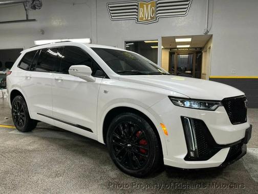 2024 Cadillac XT6 Sport AWD
