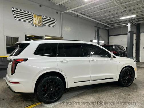 2024 Cadillac XT6 Sport AWD