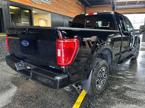 Agate Black Metallic 2023 Ford F-150 XLT