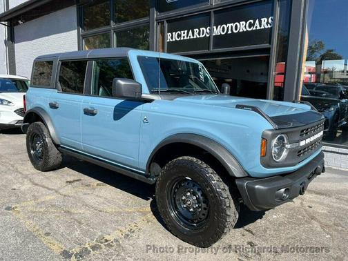 2023 Ford Bronco Black Diamond