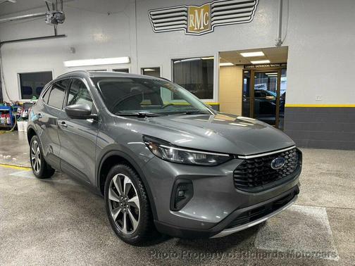 2024 Ford Escape Platinum