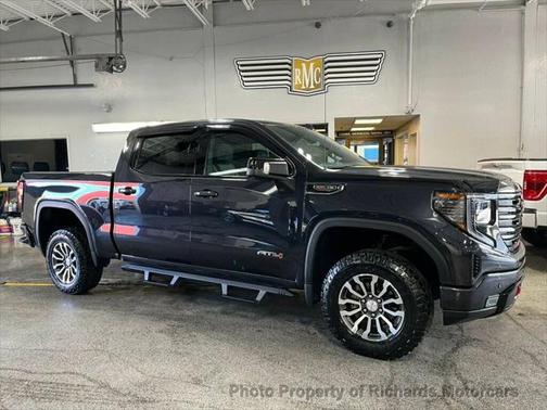 2023 GMC Sierra 1500 Base