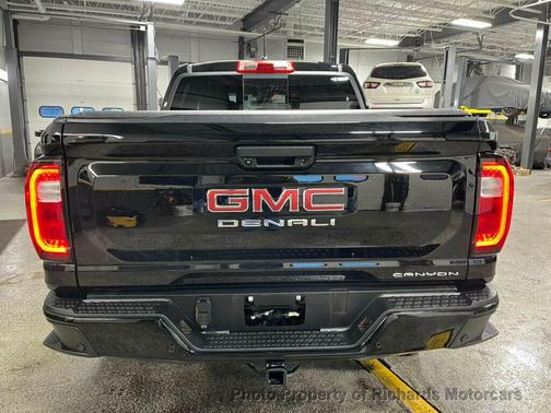 2023 GMC Canyon Denali