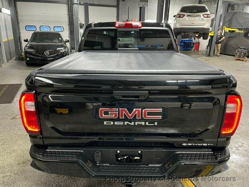 2023 GMC Canyon Denali