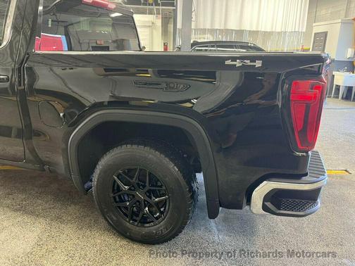 2022 GMC Sierra 1500 Base