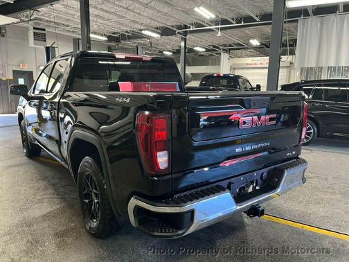 2022 GMC Sierra 1500 Base