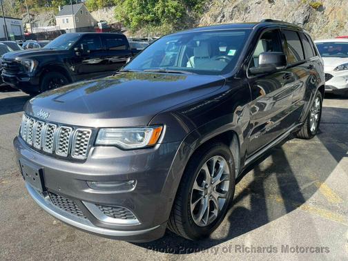2021 Jeep Grand Cherokee Summit