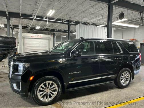2021 GMC Yukon SLT