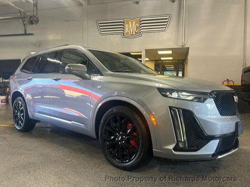 2024 Cadillac XT6 Sport AWD