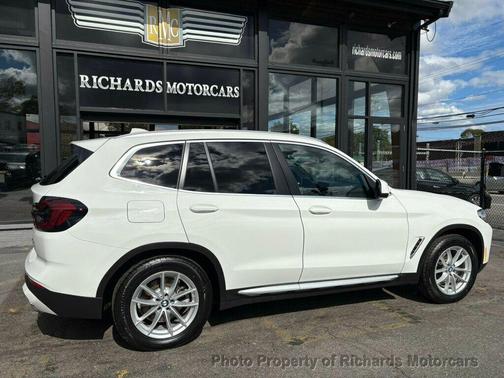 2022 BMW X3 xDrive30i