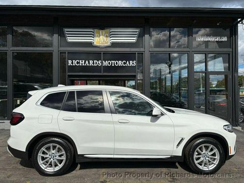 2022 BMW X3 xDrive30i