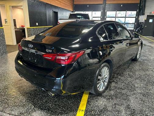 Black Obsidian 2024 INFINITI Q50 3.0t LUXE