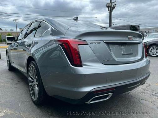 2023 Cadillac CT5 Luxury
