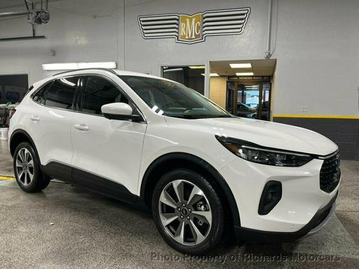 2024 Ford Escape Platinum