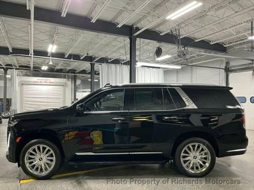 2023 Cadillac Escalade Premium Luxury