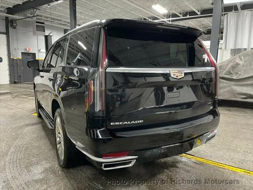 2023 Cadillac Escalade Premium Luxury
