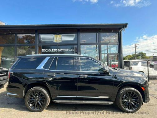 2023 Cadillac Escalade Premium Luxury
