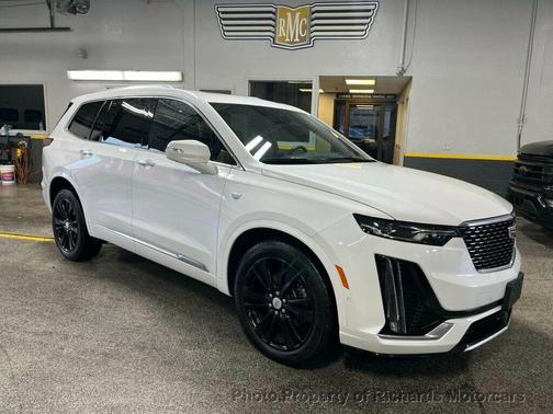 2023 Cadillac XT6 Premium Luxury AWD