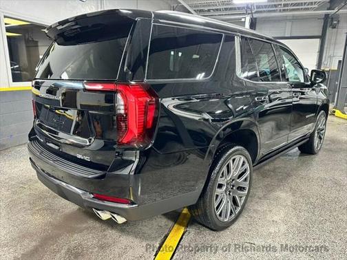 2025 GMC Yukon Denali Ultimate