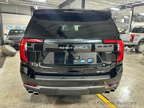 2025 GMC Yukon Denali Ultimate
