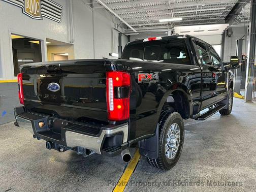 2023 Ford F-350 Lariat