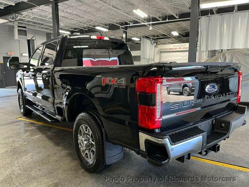 2023 Ford F-350 Lariat