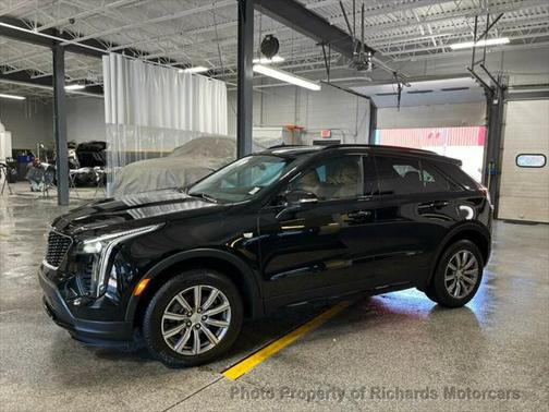 2023 Cadillac XT4 Sport