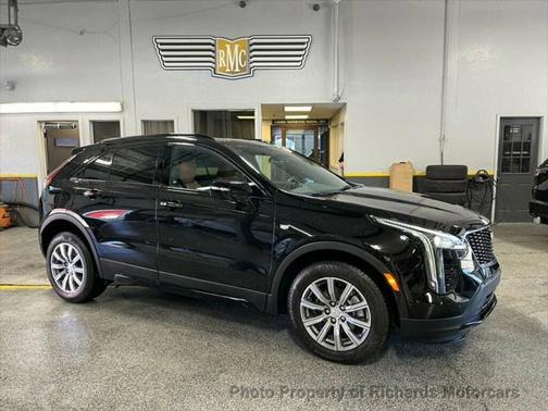 2023 Cadillac XT4 Sport