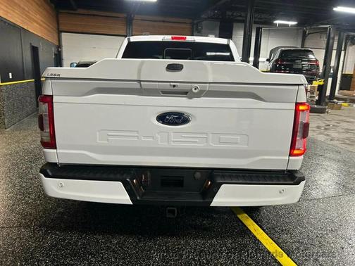 Oxford White 2023 Ford F-150 Lariat