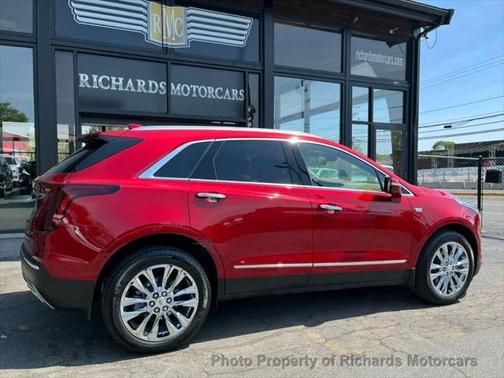 2021 Cadillac XT5 Premium Luxury