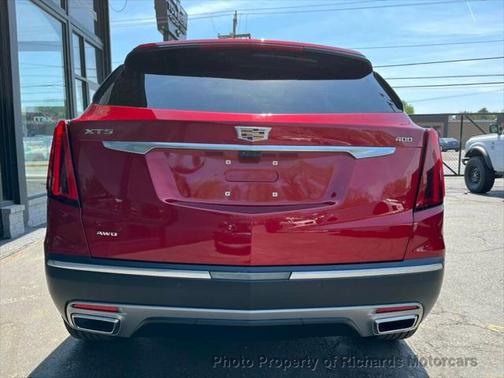 2021 Cadillac XT5 Premium Luxury