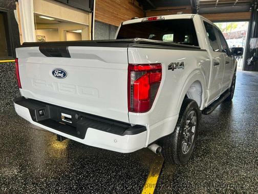 Avalanche 2024 Ford F-150 STX