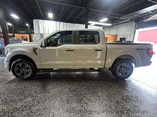 Avalanche 2024 Ford F-150 STX