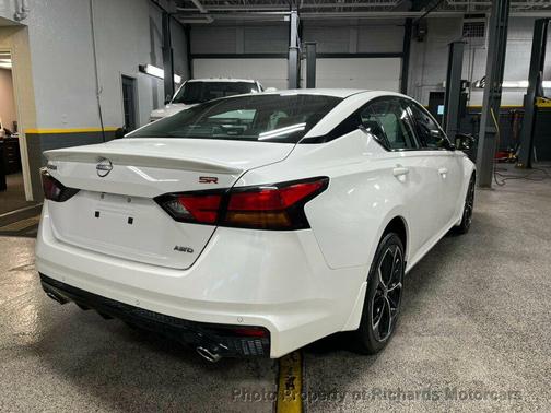 2024 Nissan Altima SR Intelligent AWD