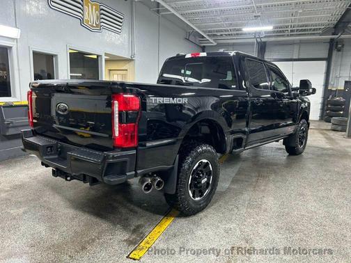 2025 Ford F-250 Lariat