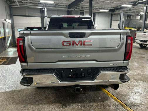 2024 GMC Sierra 2500 SLT