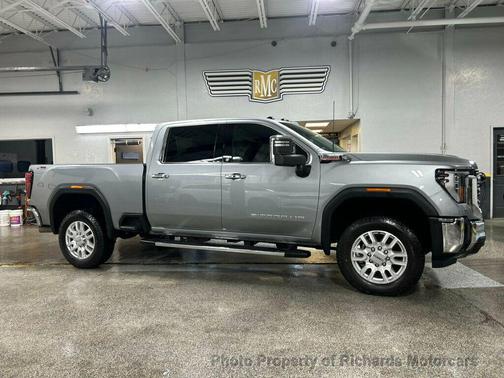 2024 GMC Sierra 2500 SLT
