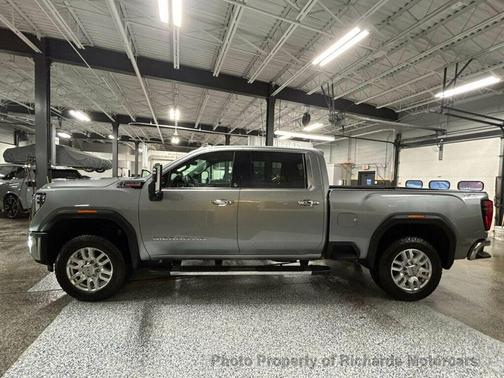 2024 GMC Sierra 2500 SLT