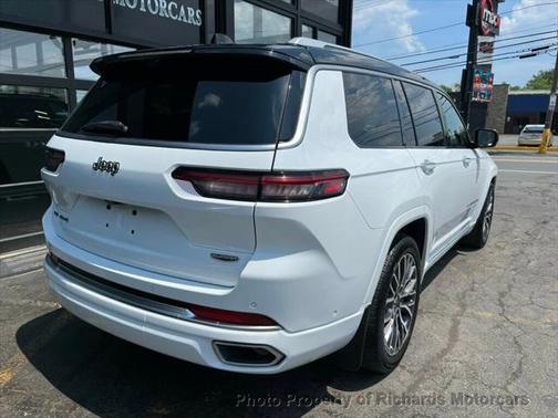 2021 Jeep Grand Cherokee L Summit Reserve