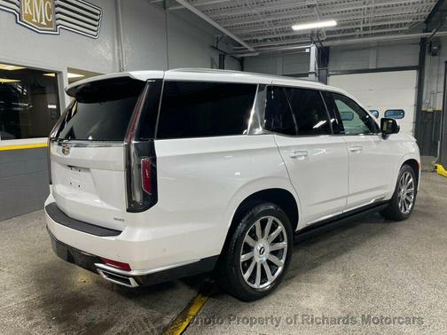 2024 Cadillac Escalade Premium Luxury Platinum