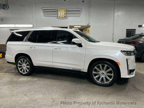 2024 Cadillac Escalade Premium Luxury Platinum