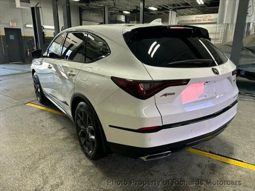 2022 Acura MDX A-Spec Package