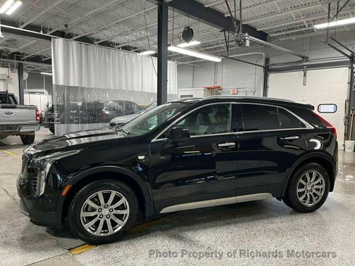 2019 Cadillac XT4 Premium Luxury